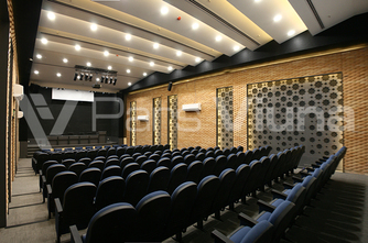 سالن همایش و کنفرانس ساختمان مرکزی بانک مسکن _ یزد